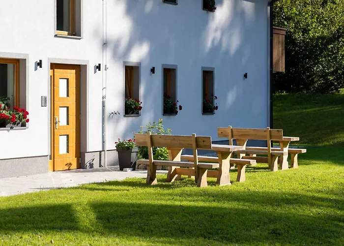 The Woodland Nook - Two Bedroom With Balcony * Бохинь